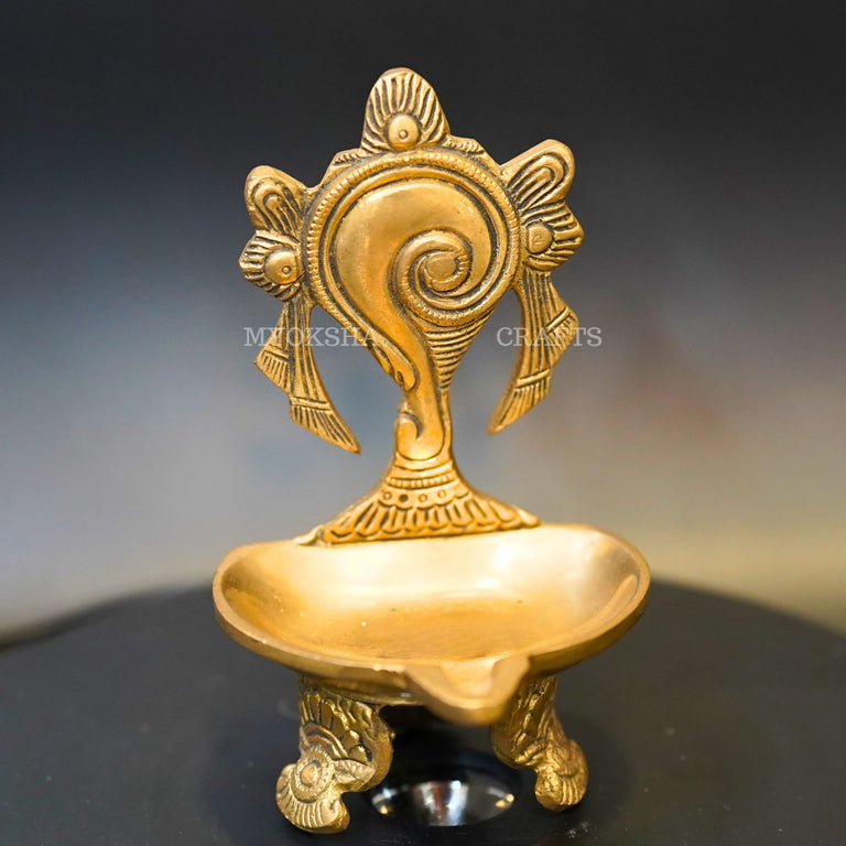 Brass Shankh Diya
