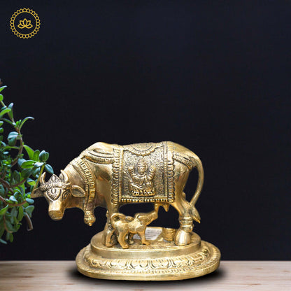 Brass Kamadenu with Calf Idol