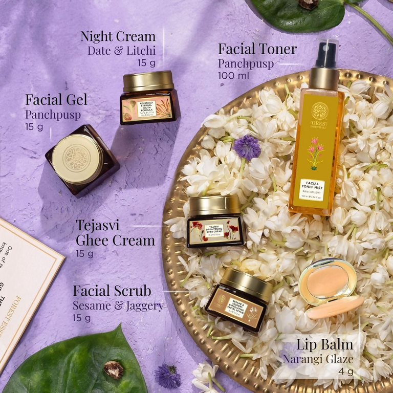 Forest Essentials Brilliance Facial Bestsellers Gift Box - Gift Box