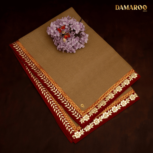 Damaroo 4x6 ft | Classic Nylon Pooja Mat | Red Gotapatti Border - Golden - 4x6 ft - 48x72 inch