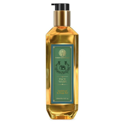 Forest Essentials Facial Cleanser Sandalwood & Orange Peel - 130 ml