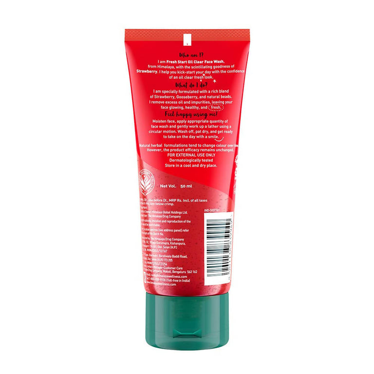 Himalaya Herbals Fresh Start Oil Clear Face Wash Strawberry - 50 ml