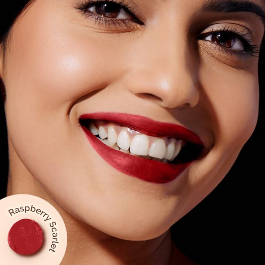 Mamaearth Moisture Matte Longstay Mini Lipstick - Raspberry Scarlet - 0.7 gm