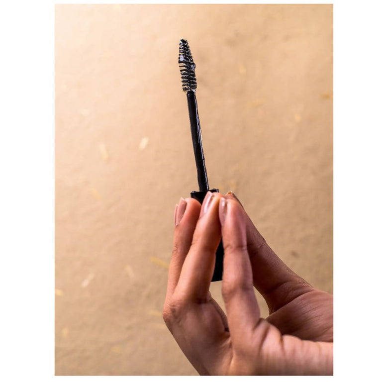 Forest Essentials Nayantara Clear Lash & Brow Serum - 8.5 ml