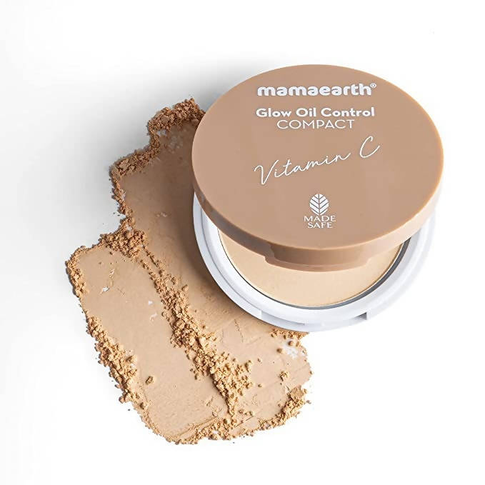 Mamaearth Glow Oil Control Compact With SPF 30 (Creme Glow) - 9 gm